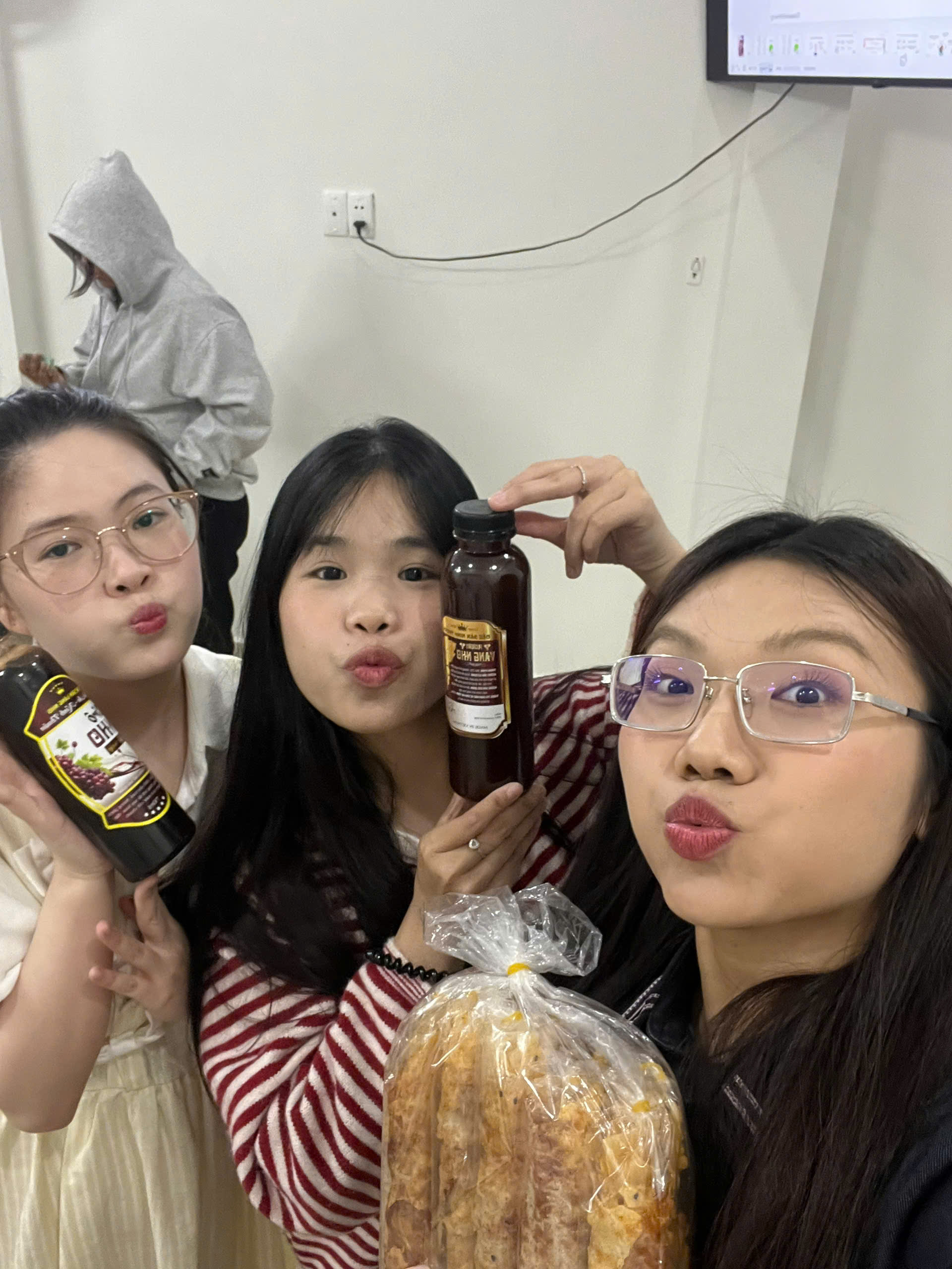Học viên iu dấu – Bạn Phương Uyên (OFFB4)